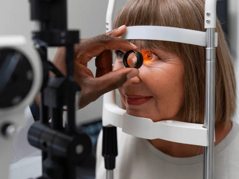 senior eye exam in santa ana